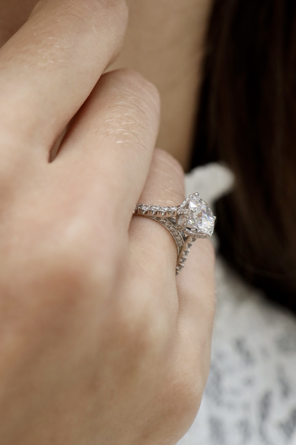 Ring side profile worn